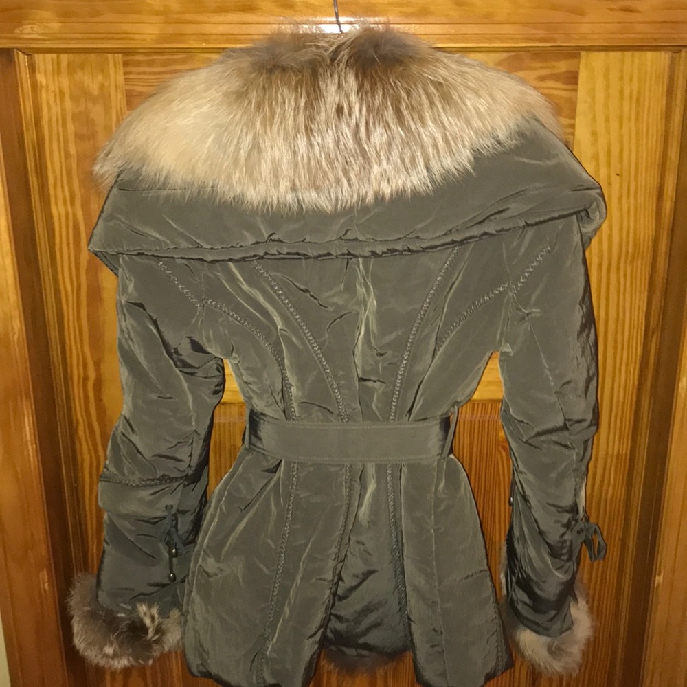 🔥🔥100% REAL FOX FUR WINTER COAT!! 🥶😍 - Picture 8 of 8